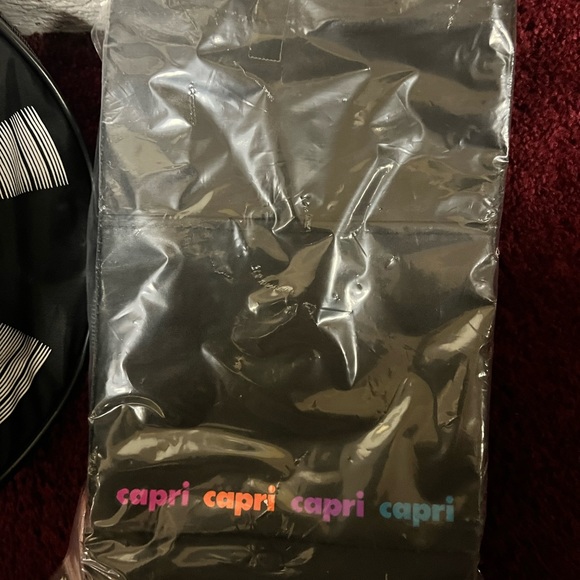 Brand new vintage Capri tote bag - Picture 2 of 3